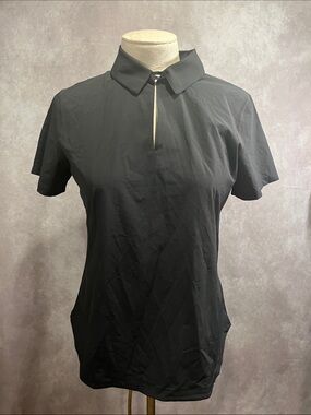 NWT Nike Black Women’s Golf Top Keyhole detail size medium